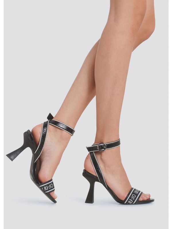 Дамски сандали LISA от естествена кожа