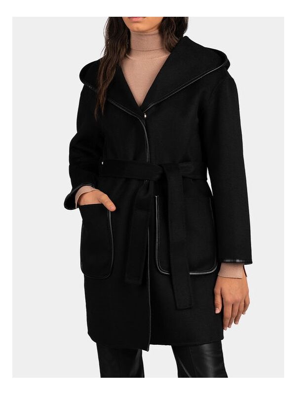 Дамско палто от Liu Jo с качулка и колан